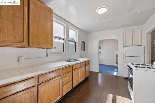 2352 Virginia St, Berkeley CA 94709-1613 exterior