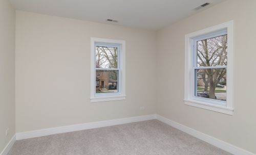 5135 Neenah Ave, Chicago IL  60656-3728 exterior