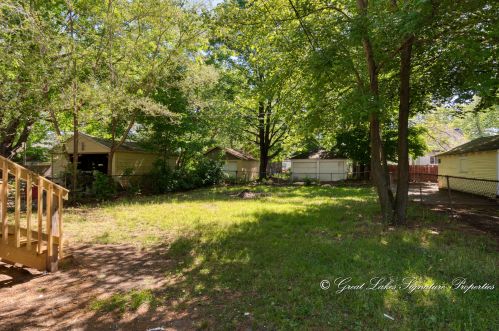 1632 Dyson St, Meskegon MI  49442-5722 exterior