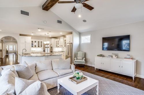 5107 Elsby Ave, Dallas TX 75209-3307 exterior