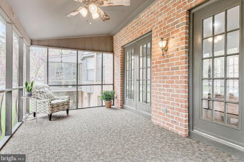 1205 Limerick Ct, Hummelstown PA  17036-9152 exterior