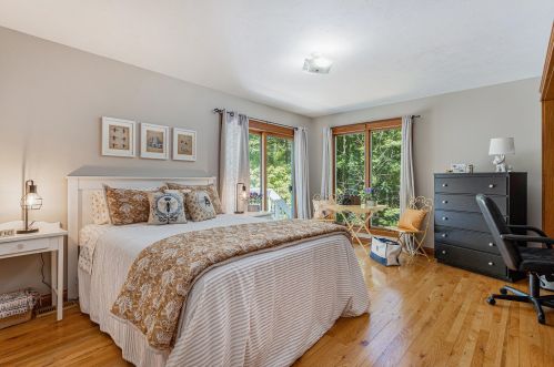 6243 Robertson Rd, Middlevle MI 49333-8731 exterior