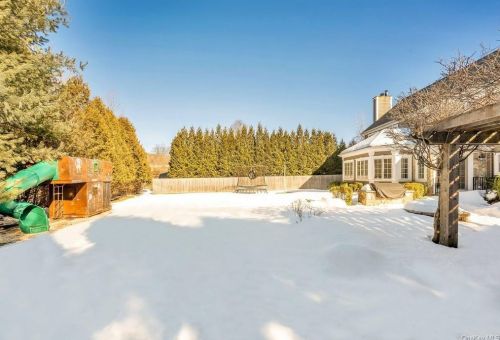 23 Carleton Ave, Briarcliff NY 10510-1723 exterior