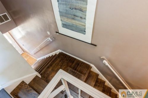 192 Evergreen Rd, Edison NJ  08837-2450 exterior