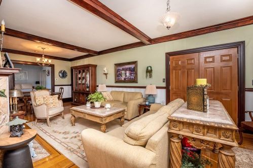 180 Wood Ave, Woonsocket RI 02895-2131 exterior