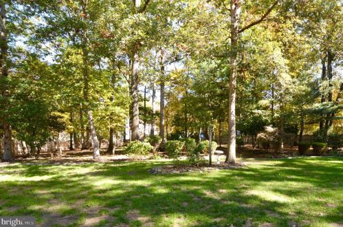 1 Bradford Dr, Southampton NJ  08088-8678 exterior