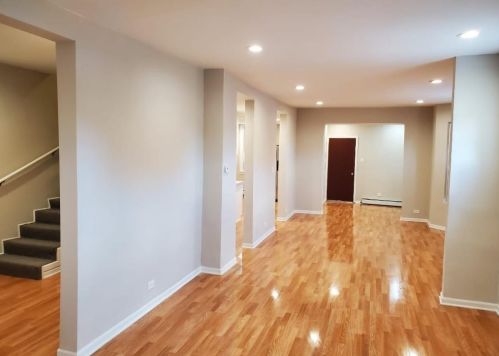 906 71st St, Chicago IL  60621-1720 exterior