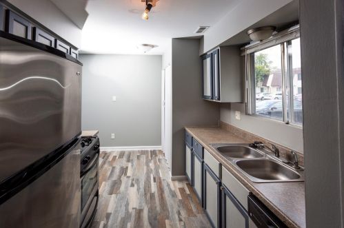 355 60th Dr, Gary IN  46410-3011 exterior