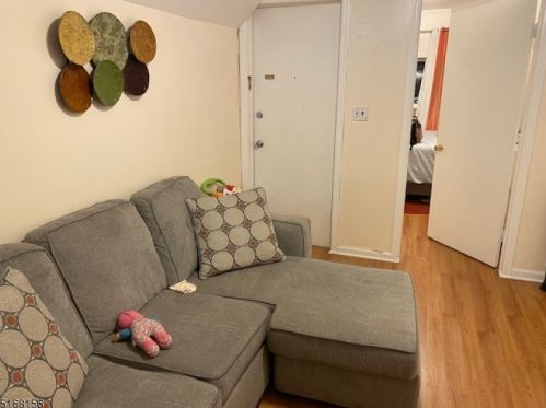 270 21 St, Paterson NJ 07513-1510 exterior