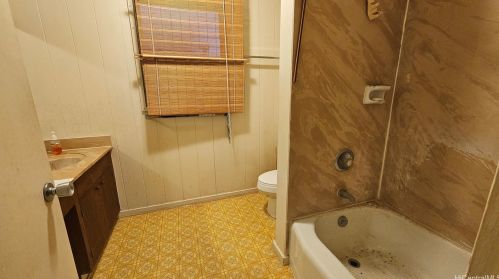 1234 Ainakoa Ave, Honolulu HI 96821-1147 exterior