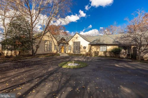 604 Boyle Ln, Mc Lean VA  22102-1404 exterior