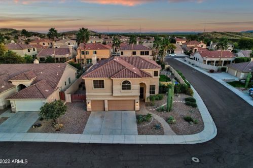 16647 15th Dr, Phoenix AZ  85045-0773 exterior