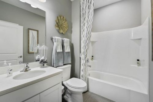 1321 Redtail Ln, Bull Valley IL 60098-7166 exterior