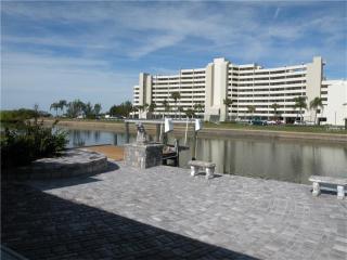 5933 Beverly Dr, Port Richey FL  34667-1508 exterior