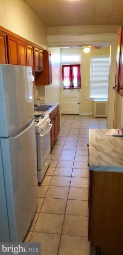 1310 F St, Washington DC  20002-5420 exterior