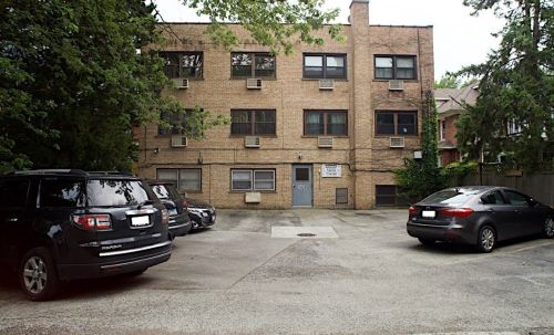 1428 Fargo Ave, Chicago IL 60626-1811 exterior