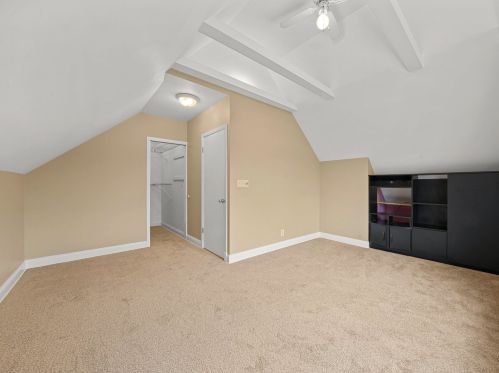 2226 Kedvale Ave, Chicago IL 60629-5708 exterior