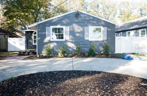 1519 Mohawk Ave, Tampa, FL 33603-1214