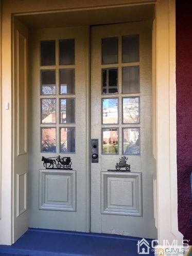 207 Woodbridge Ave, Metuchen, NJ 08840-2047