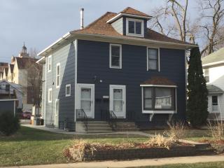 1208 Center St, Rochester MN  55902-0306 exterior