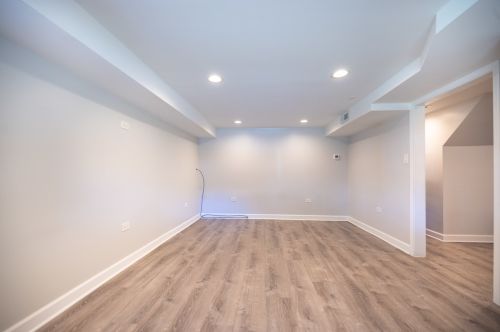 4848 Tripp Ave, Chicago IL 60629-5743 exterior