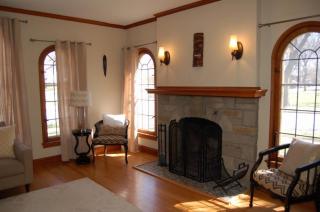 3403 45th St, Milwaukee, WI 53216-3328