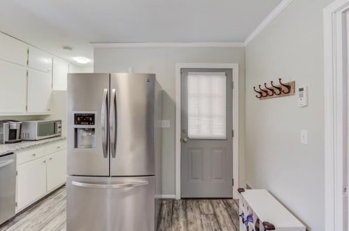 4066 Spg Mdw Rd, Tucker GA 30084-2165 exterior