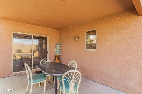 3816 74 Dr, Phoenix AZ 85033-2556 exterior