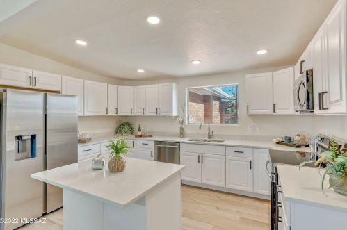 5936 Hawthorne St, Tucson AZ  85711-1528 exterior