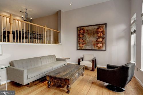 475 Cameron Station Blvd, Alexandria VA  22304-8682 exterior