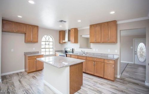 1627 Carter Rd, Phoenix AZ  85041-6620 exterior