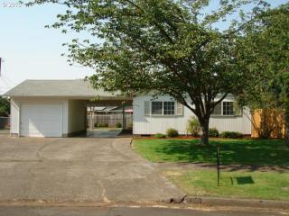 1040 Martha Ct, Eugene, OR 97401-5347