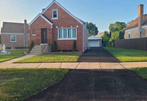 4136 70th St, Chicago IL  60629-5723 exterior