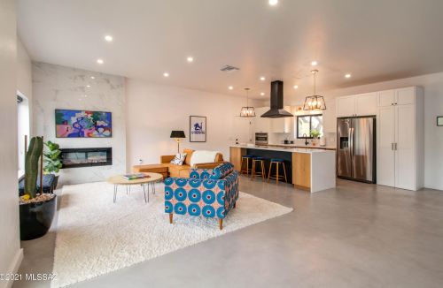 8250 Rockgate Rd, Tucson AZ  85750-9798 exterior