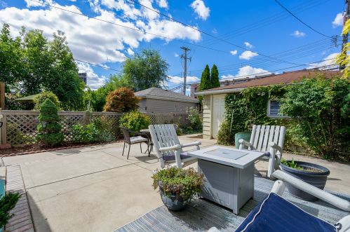 6024 Keating Ave, Chicago IL  60629-5410 exterior