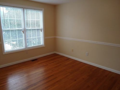 7 Ludlow St, Worcester MA 01603-1123 exterior