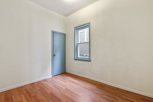 4154 Artesian Ave, Chicago IL 60632-1204 exterior