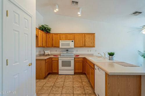 3445 Bellerive Pl, Chandler AZ 85249-3914 exterior