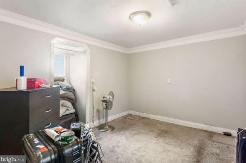 128 High St, Hanover PA 17331-3922 exterior