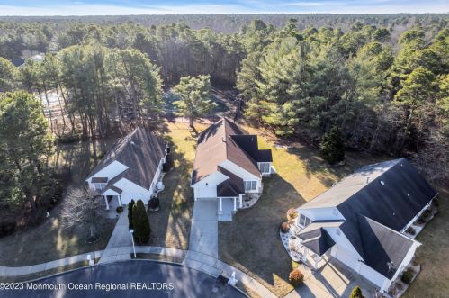 341 Devon St, Lakehurst NJ  08759-4637 exterior