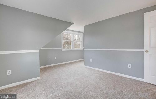 1064 Bell Ave, Glen Burnie MD 21060-6767 exterior