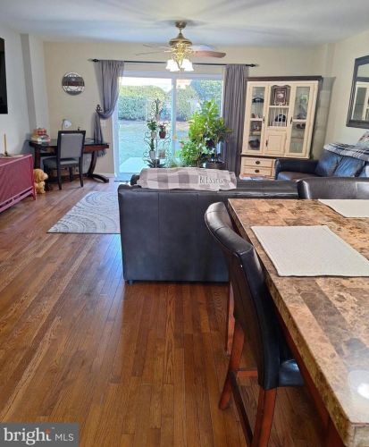 443 Saybrook Ln, Media, PA 19086-6757