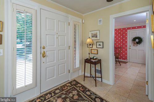 34 Constitution Hl, Princeton NJ 08540-6754 exterior