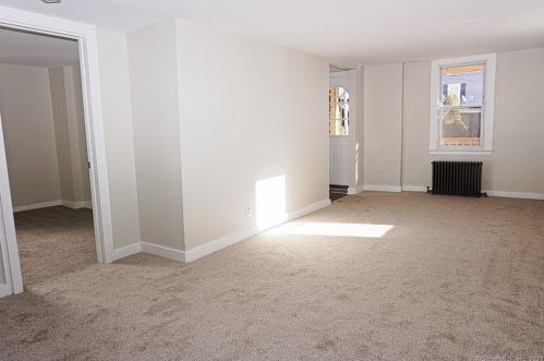 47 Prospect St, Torrington CT 06790-6328 exterior