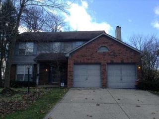 8842 Nora Woods Dr, Indianapolis, IN 46240-1992