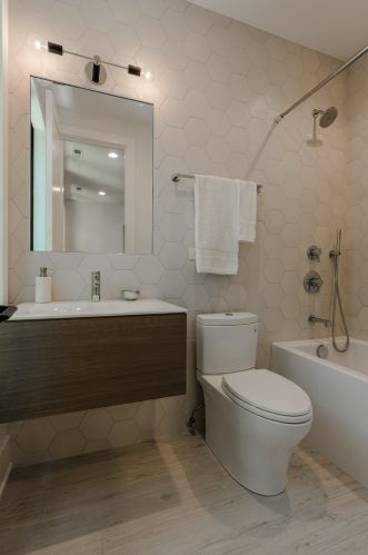 1909 Dayton St, Chicago IL 60614-5028 exterior