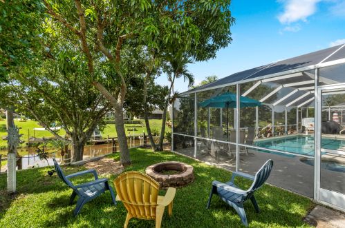 110 Twylite Ter, Fort Pierce FL  34983-1247 exterior