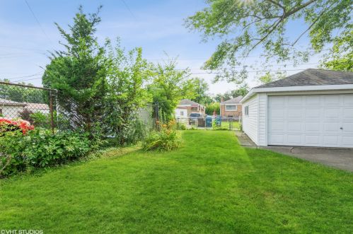 12611 Elizabeth St, Chicago IL  60827-6110 exterior