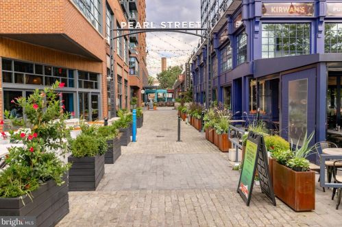 629 4 St, Washington DC 20002-4905 exterior