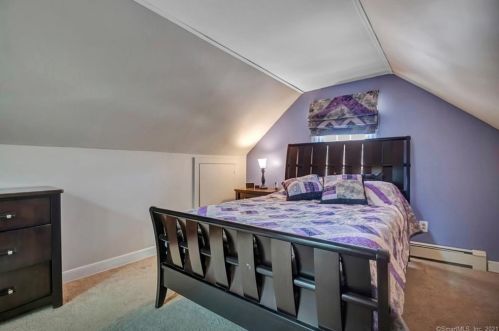 161 Elm St, Upper Stepney CT  06468-2266 exterior